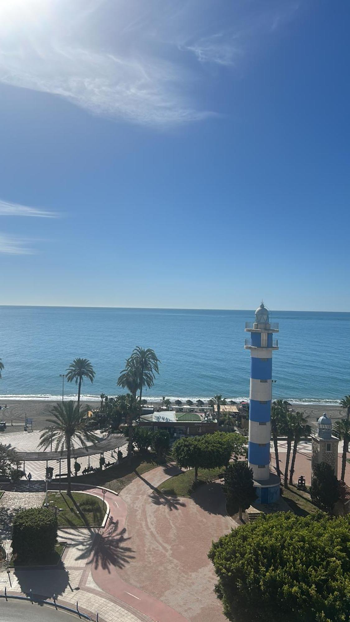 Piso A 50 M Del Mar - Mejores Vistas De Torre Del Mar Exterior photo